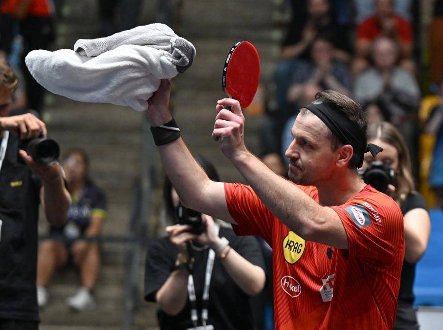 包含瑞典乒乓球队爆冷英国乒乓球队，波尔一己之力扛起全队的词条