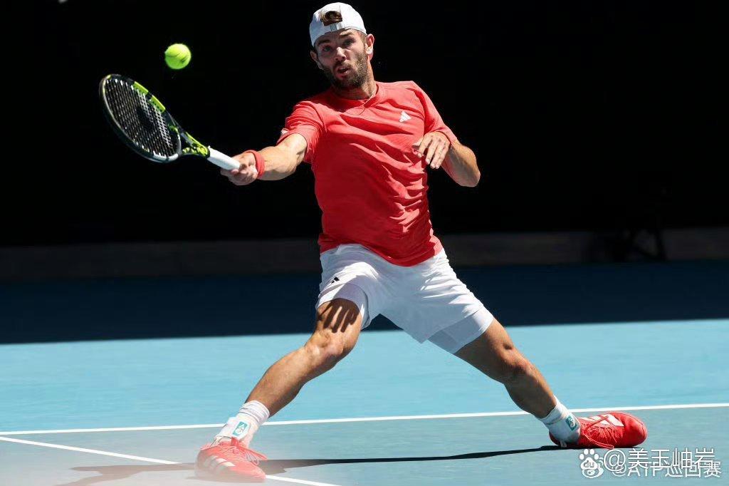 欧洲网球队绝杀世界网球队，兹维列夫统治全场