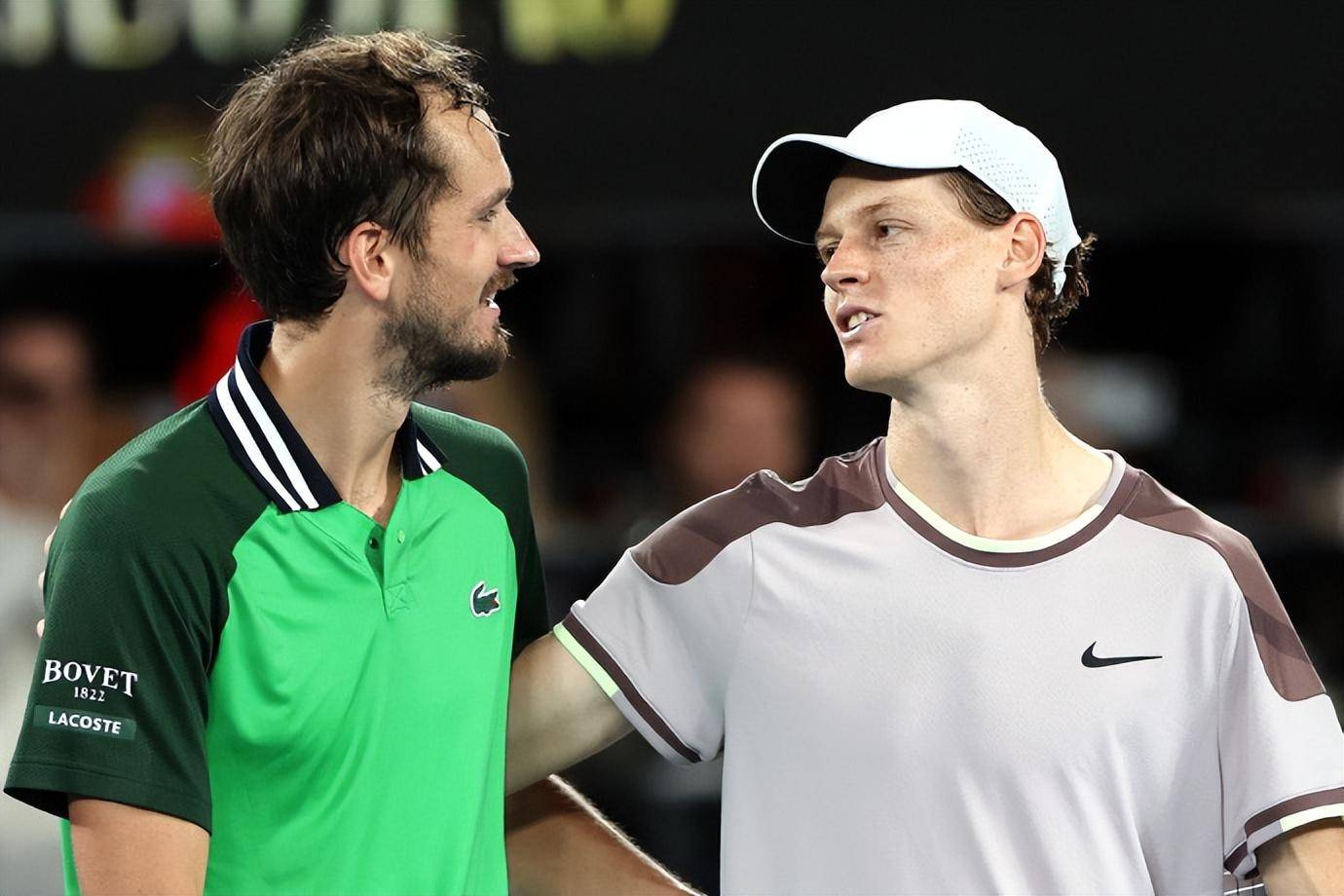 开云体育中国-关于温网鏖战澳网，梅德韦杰夫带队取胜的信息