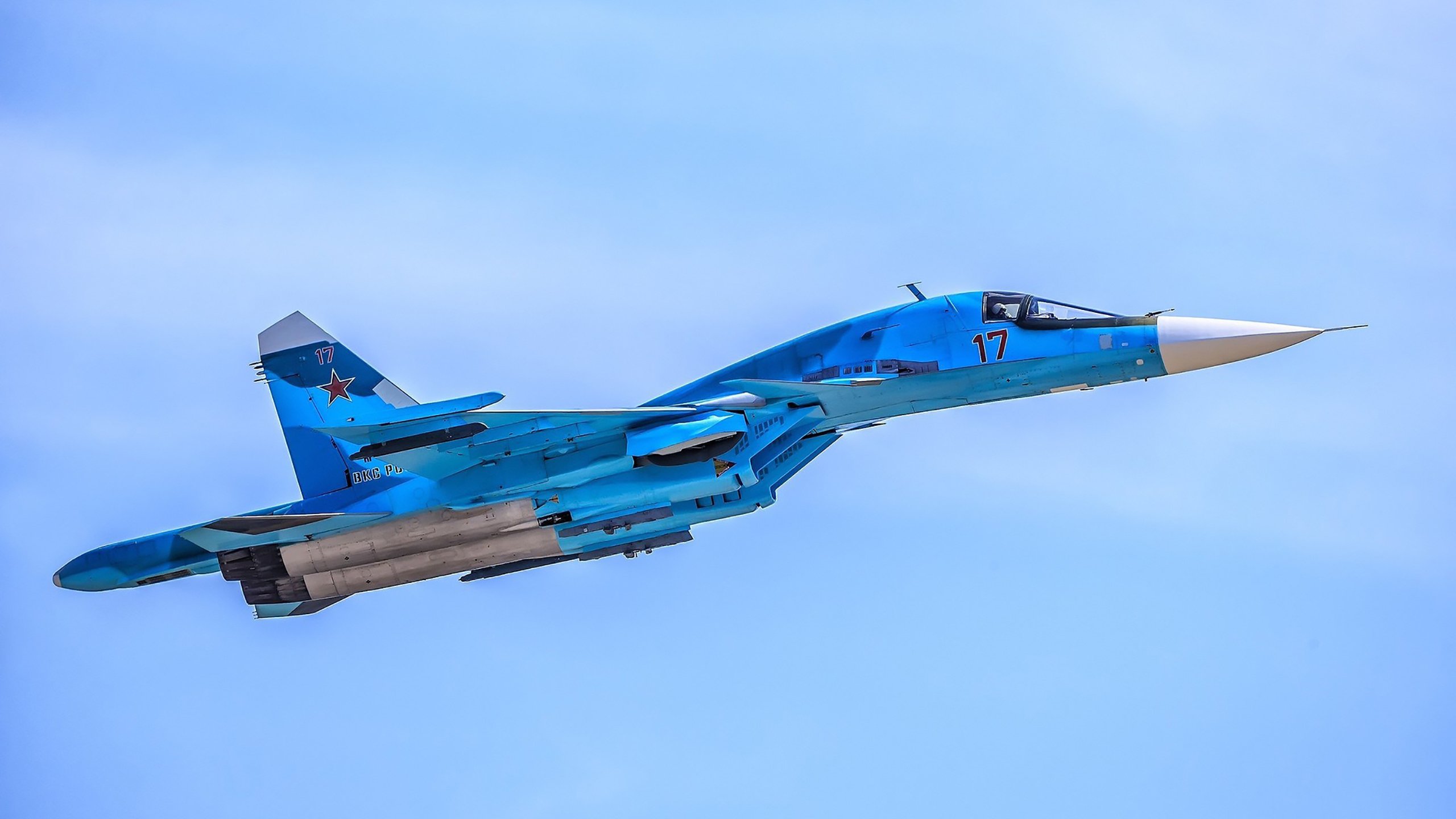 统治力,从洛杉矶到银石—爱德华兹的一波流与赛道上的比赛接管