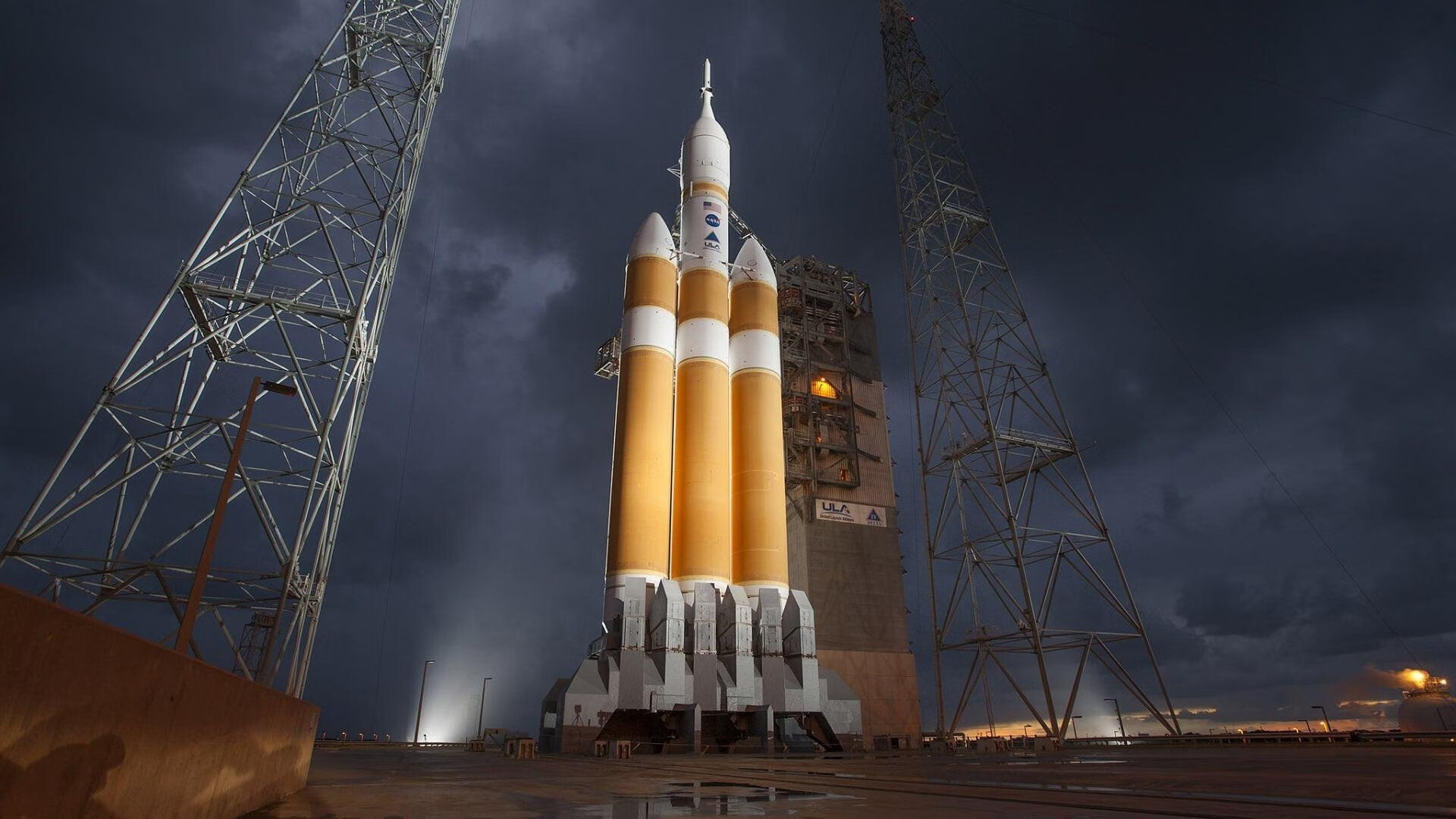 开云体育中国-绝境双雄，约基奇无解爆发，热火决胜局碾碎魔术